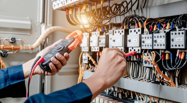 Best Emergency Electrical Repair  in Dickinson, ND